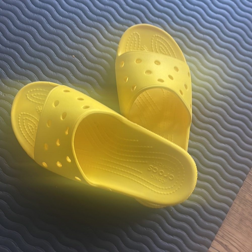 Croc Slides Sandal - Picture 3 of 3